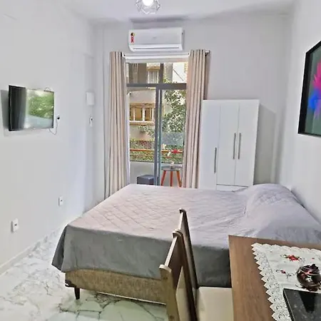 Apartamento Tipo Studio Com Uma Linda Sacada